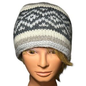 Handmade‎ in Nepal Wool Fleece‑Lined Fair Isle Knit Beanie Hat grey cream Toque